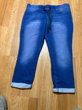 No Boundaries Women's Royal Blue Pull-On Boyfriend Jeans